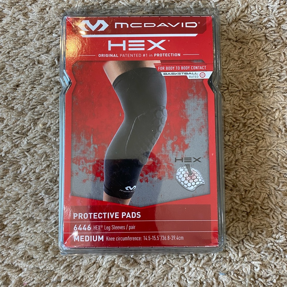 MCDAVID HEX Basketball Protective Knee Pads - NEW